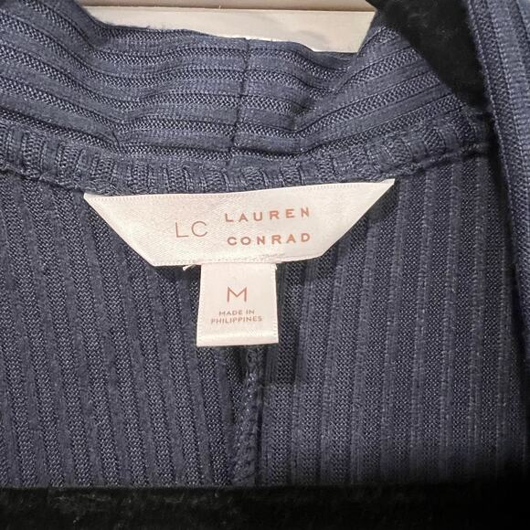 Lauren Conrad Women's Navy Ribbed Cardigan with Ruffled Hem Size Medium - Picture 4 of 6